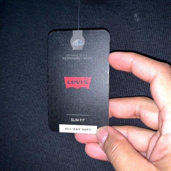 Women's Levi's® Curve The Perfect T-Shirt, classic slim fit tee SIZE XXL - Picture 3 of 6